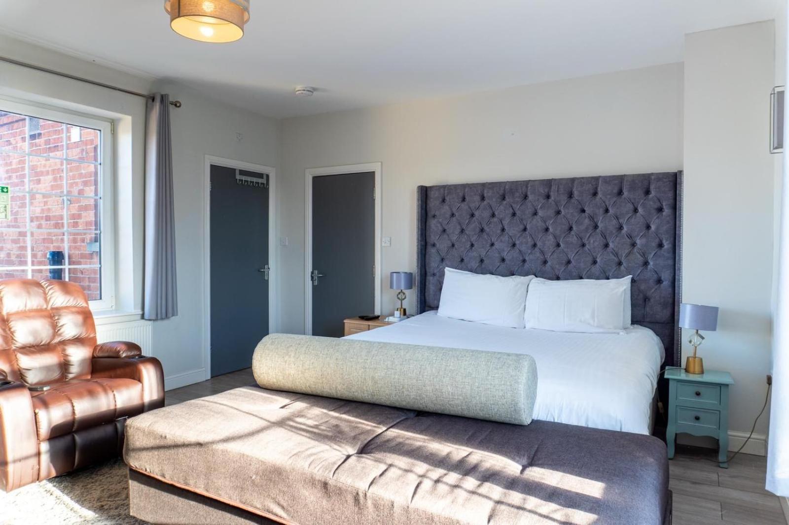 The Fordham Inn Sharnbrook Екстериор снимка