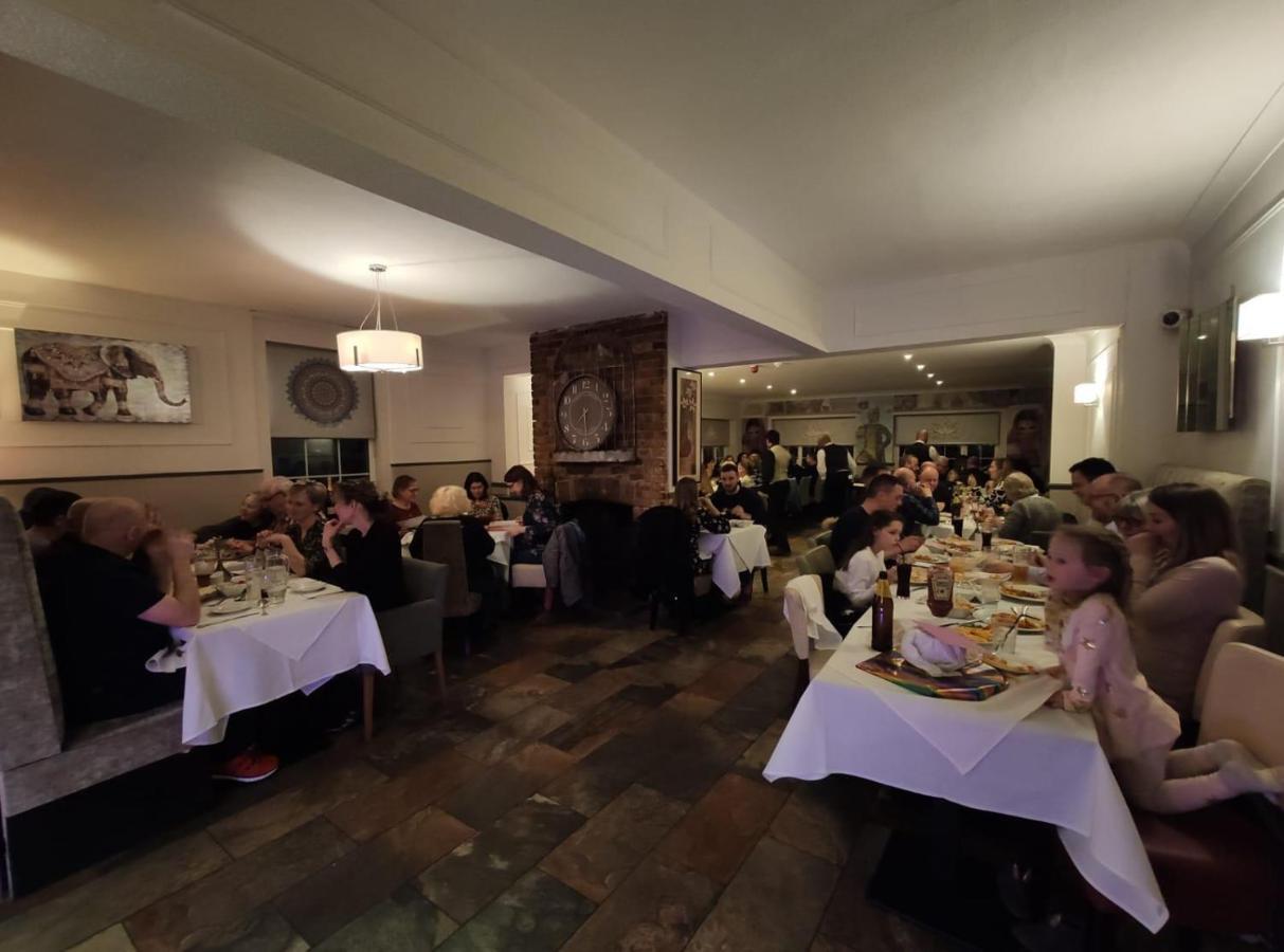 The Fordham Inn Sharnbrook Екстериор снимка